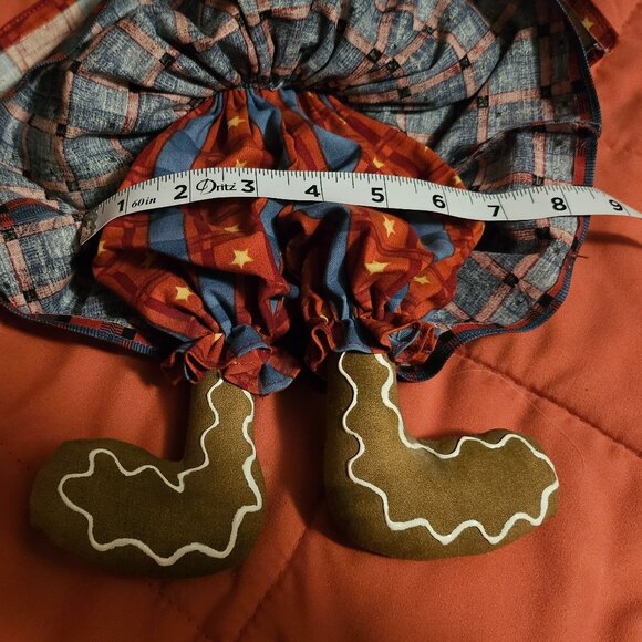 Gingerbread Lady - Picture 8 of 12